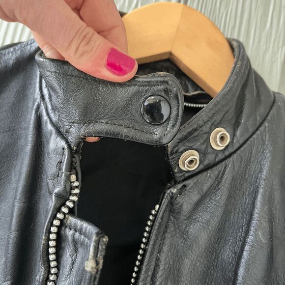 Vintage 50s Women's Black Leather Moto Jacket, S, SCHOTT Distressed - Picture 3 of 11